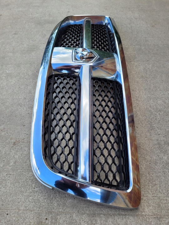 CALANDRE RADIATEUR GRILLE 55277441AB DODGE RAM 4 IV 1500 5.7 V8 HEMI