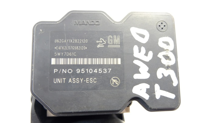CHEVROLET AVEO T300 POMPE ABS 95104537