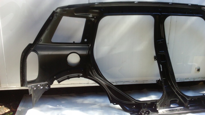 MINI COUNTRYMAN R60 AILE SEUIL BRODERIE GAUCHE