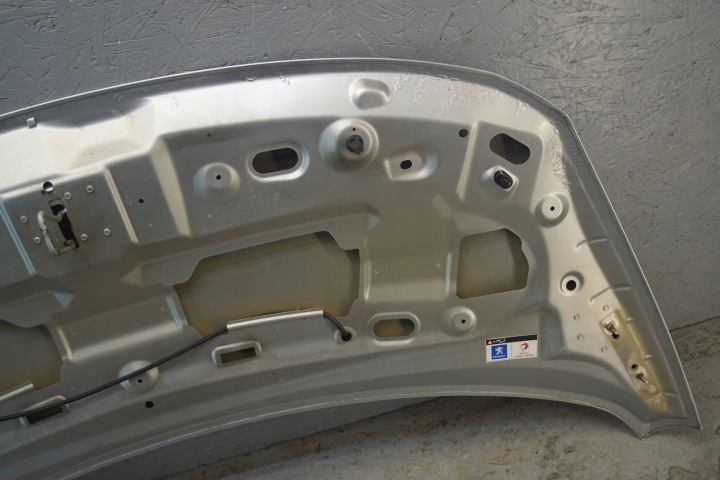 PEUGEOT 3008 I CAPOT COUVERCLE MOTEUR (M1052)