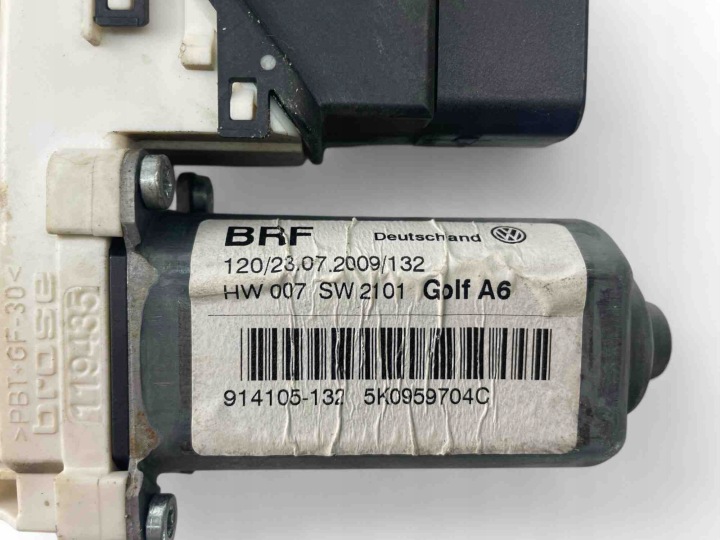 PETIT MOTEUR VITRES ARRIÈRE DROITS PORTES VW GOLF VI (5K1) 5K0959704C 30722266