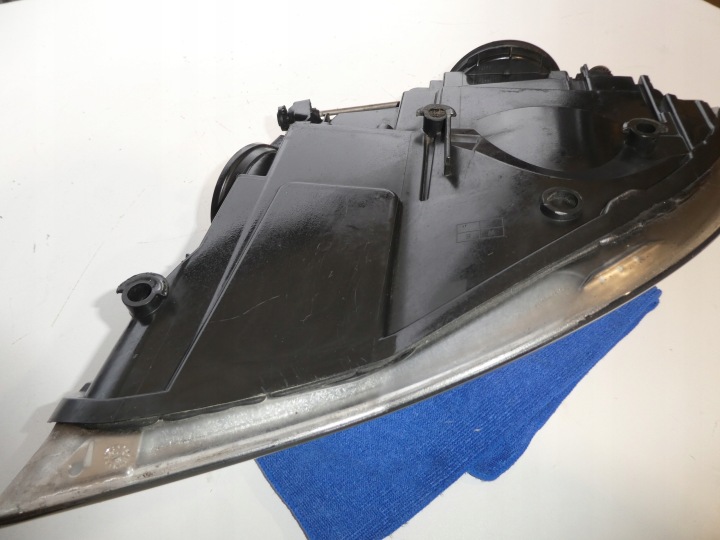 PHARE AVANT AVANT DROITE VW TOUAREG 7L LIFT 7L6941032