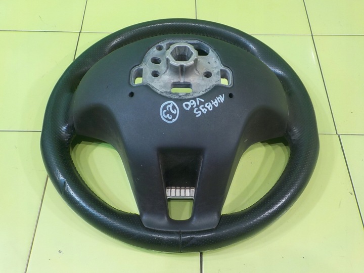 VOLVO V60 I S60 II R-DESIGN 2.4 D5 11R UNIVERSEL VOLANT 34110219A