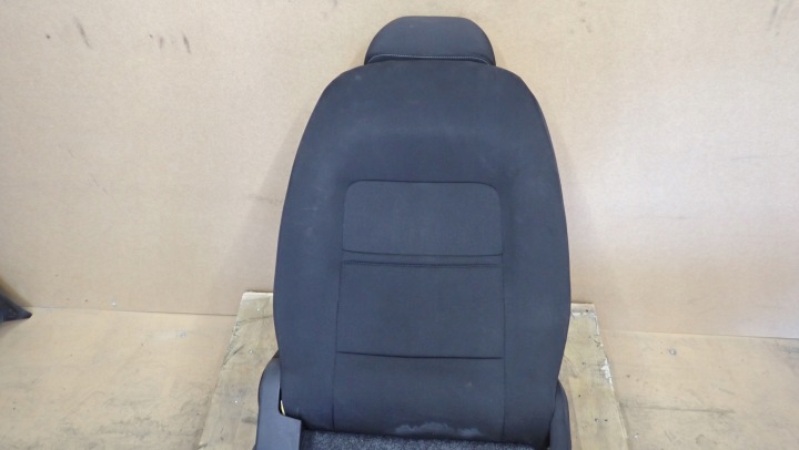 SIÈGE GAUCHE AVANT AVANT CONDUCTEUR SKODA RAPID I 5J 5JA 12-17R