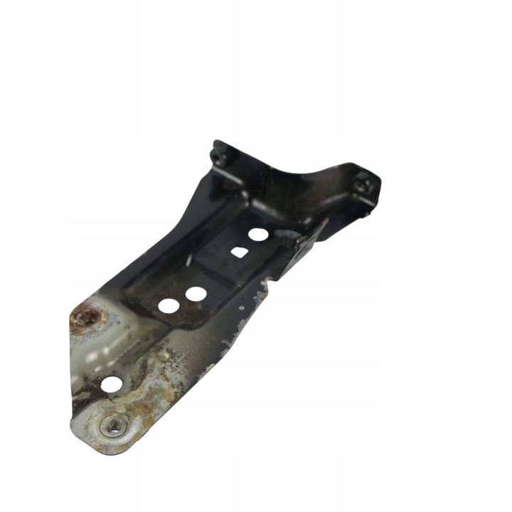 AUDI A3 8P SUPPORT GARDE-BOUE AVANT DROIT NOIR PHANTOM Z9Y
