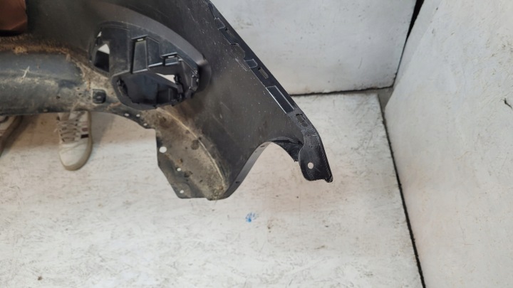SUZUKI SWIFT MK7 10-13 PARE-CHOCS AVANT AVANT 71711-68L0