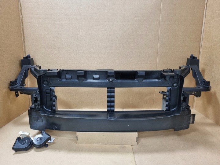 VOLVO XC40 PANNEAU AVANT POUTRE RENFORCEMENT