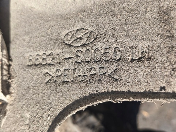 HYUNDAI I30 N PASSAGE DE ROUE ARRIÈRE DROIT 86822-S0000 GAUCHE 86821-S0000