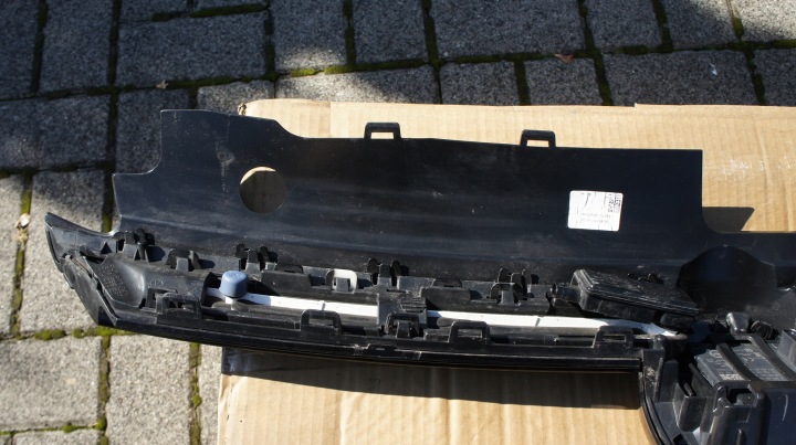 AVANT PARE-CHOCS CALANDRE AVANT GRILLE VW GOLF VIII 8 GTI 5H0