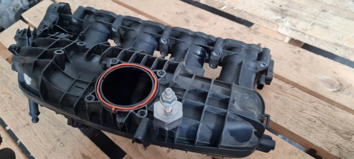 AUDI OE 06L133201N COLLECTEUR ADMISSION