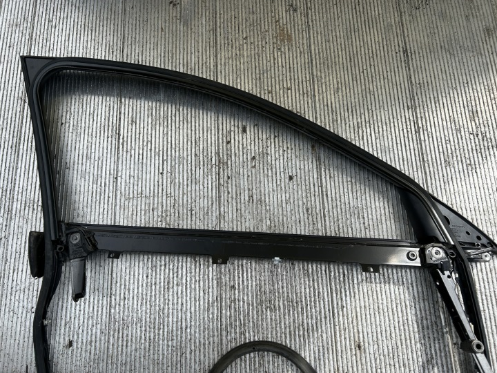 CHÂSSIS JOINT D'ÉTANCHÉITÉ GAUCHE AVANT AUDI A6 C6 BERLINE UNIVERSEL