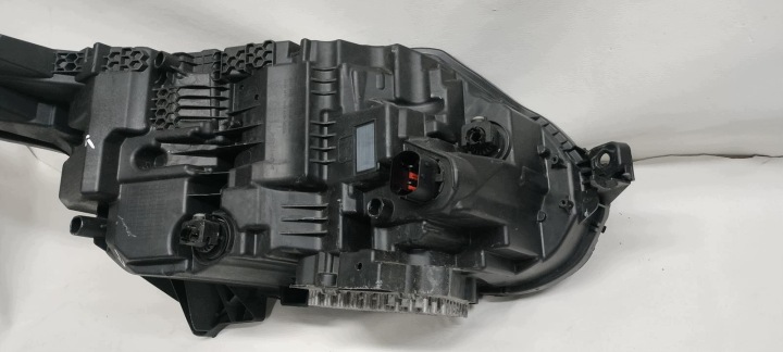RANGE ROVER VELAR L560 LIFT PHARE GAUCHE GAUCHE AVANT COMPLET LED N8A2-13W030-EB
