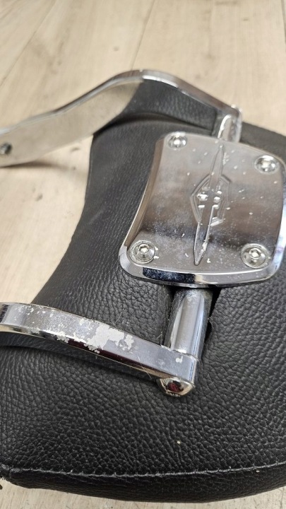 DOSSIER PASSAGER SISSY BAR SUZUKI VZR 1800 INTRUDER BOULEVARD M109R