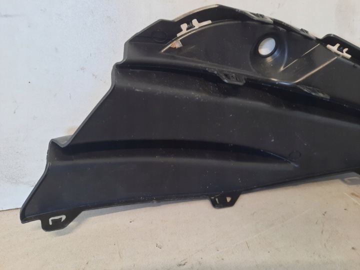 MERCEDES E-KLASA W214 S214 23- GRILLE PARE-CHOCS AVANT DROITE A2148853702