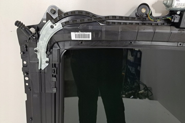TOIT OUVRANT BMW 5 (F10) 7382982 2.0L GASOLINE 180KW 2014