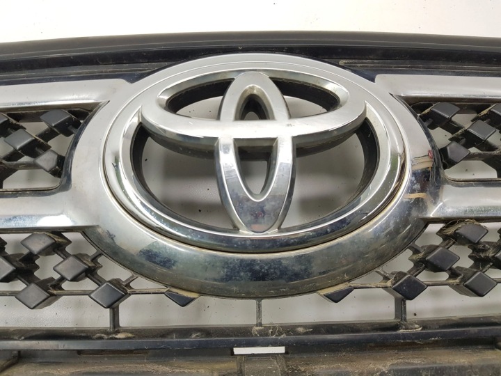 TOYOTA RAV 4 (XA30) 2006 GRILLE DE RADIATEUR
