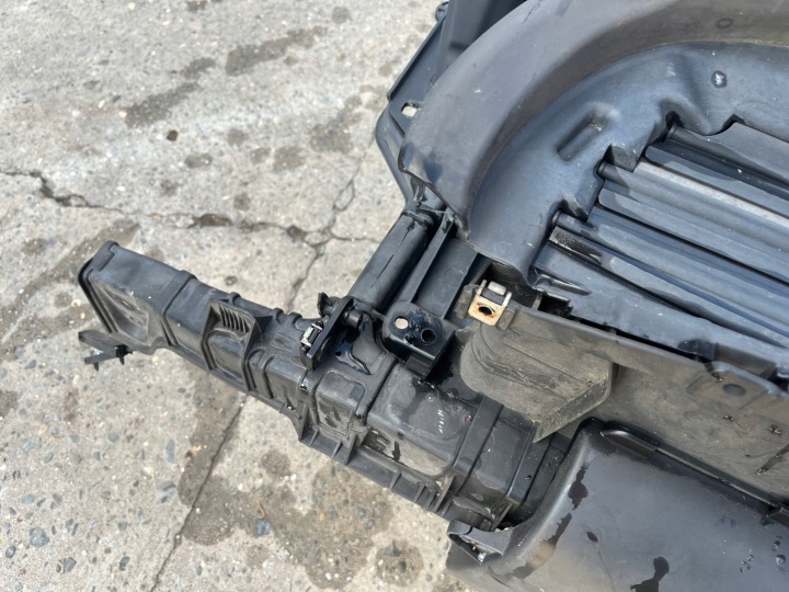 BMW 120D E87 E81 AUTOMATE 2006R PANNEAU AVANT RADIATEUR VENTILATEUR ENSEMBLE