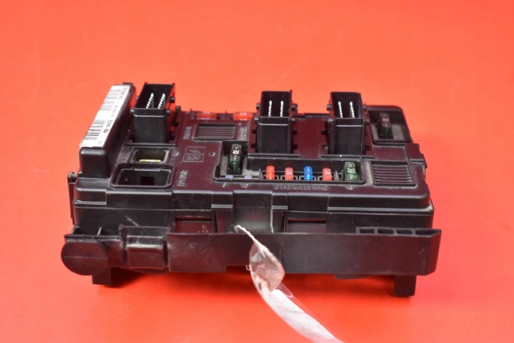 BOÎTE FUSIBLES BSM 9650618380 PEUGEOT 206 1.6 HDI 110 KM 02-09