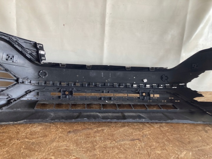 PARE-CHOCS AVANT AVANT VW TOUAREG 3 III 760 2018-