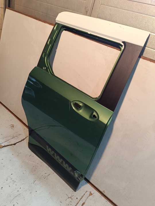 PORTES FORD TRANSIT COURIER MK2 23+TYL DROIT