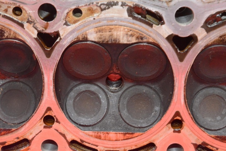CULASSE MOTEUR PEUGEOT 607 2.2 16V 158 KM 00-04