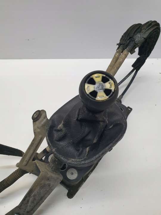 CRIC MÉCANISME DE CHANGEMENT DE VITESSES BOÎTE DE VITESSES VW TOURAN 1T0711049Q