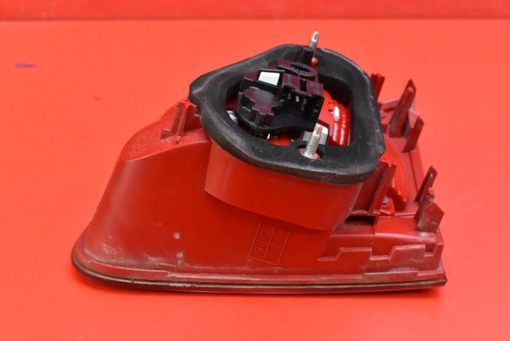 PHARE GAUCHE ARRIÈRE ARRIÈRE 5N0945309 VW TIGUAN 1 I LIFT 11-17
