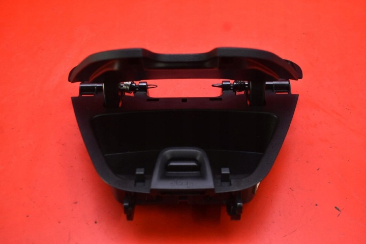 BOÎTE À GANTS CENTRAL 1WG51TRMAA JEEP CHEROKEE 5 V KL 13-17