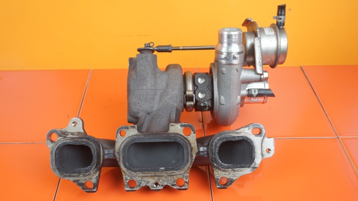 QASHQAI J11 1.2 DIG-T 17R 116KM HRA2 TURBINE TURBOCOMPRESSEUR 15021001992