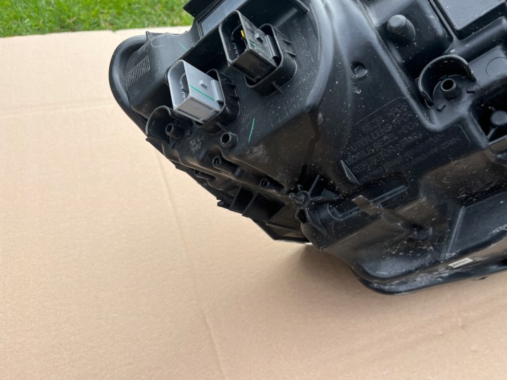 PHARE GAUCHE EUROPE PEUGEOT 308 III T10 COMPLET LED 2022 2024