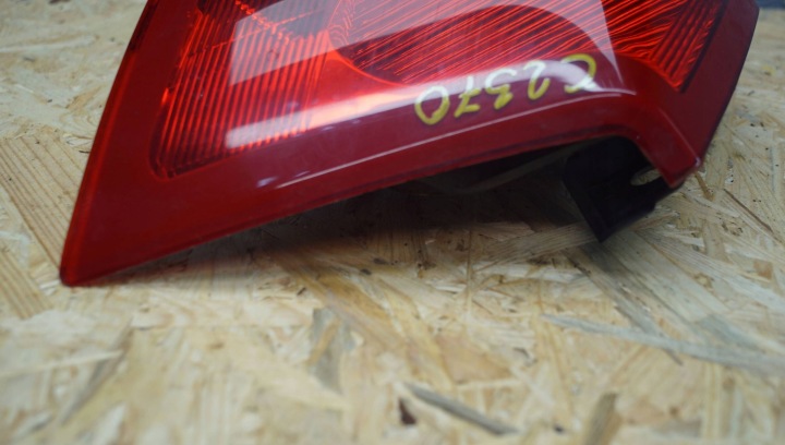 CHRYSLER 300C UNIVERSEL DROIT ARRIÈRE (C2370)