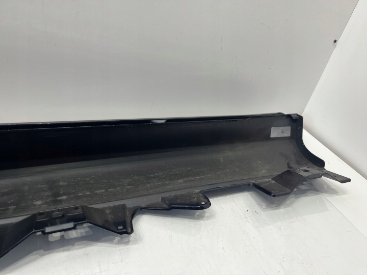 MERCEDES E-KLASA W214 AVANTGARDE MOULURE SEUIL DROITE A2149910100 SUPPORTS