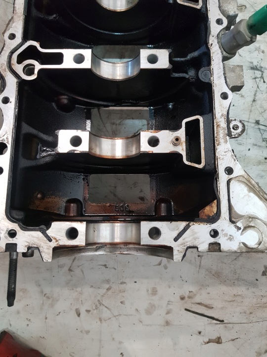 BLOC MOTEUR PEUGEOT CITROEN BMW MINI 1.4 1.6 VTI GU30 10FHBS