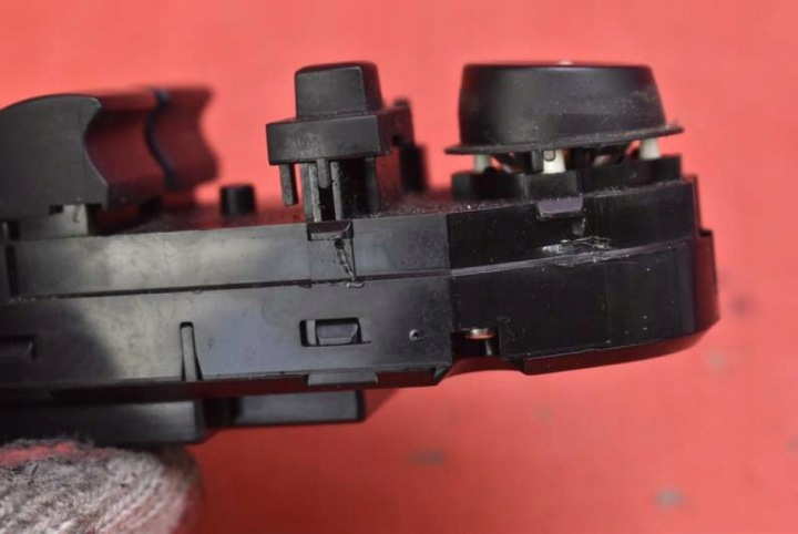 PANNEAU COMMANDE VITRE USA 8029909 BMW E63 03-07