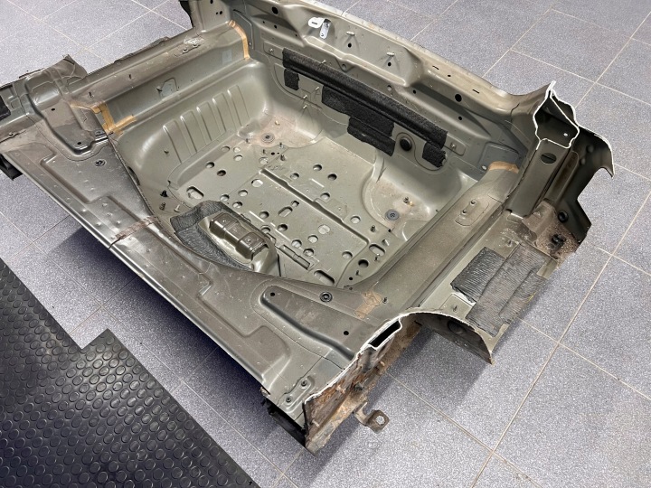 AUDI A7 C7 BAIGNOIRE PANNEAU ARRIÈRE 4G0803691 4G0804869