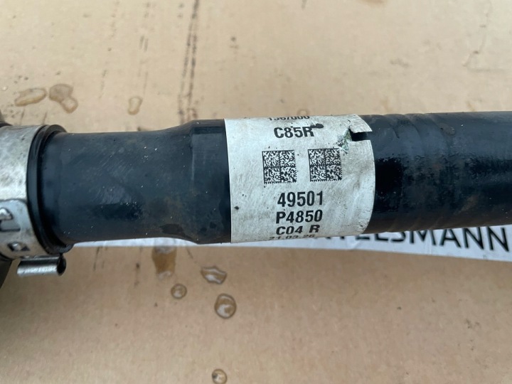 KIA SORENTO IV 1.6 TGDI DEMI-ARBRE AVANT GAUCHE 49500-P4900 DROIT 49501-P4850 49560-P4950