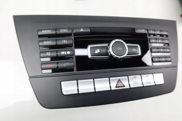 MERCEDES W204 RADIO LIFT 2049009410 2049013503 NAV