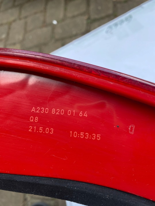 ORIGINAL PHARE GAUCHE ARRIÈRE MERCEDES SL R230 A2308200164 EN BON ÉTAT