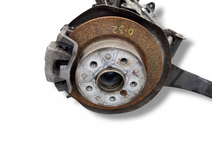 MINI ONE COOPER F56 F55 2024 AVEC ARRIÈRE POUTRE ESSIEUX ARRIÈRE