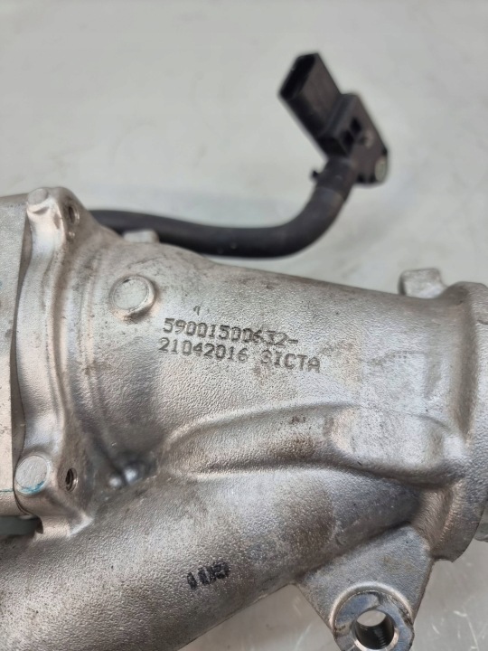 VOLKSWAGEN PASSAT B8 2017 TUYAU TUYAU ÉCHANGEUR D'AIR DE SURALIMENTATION