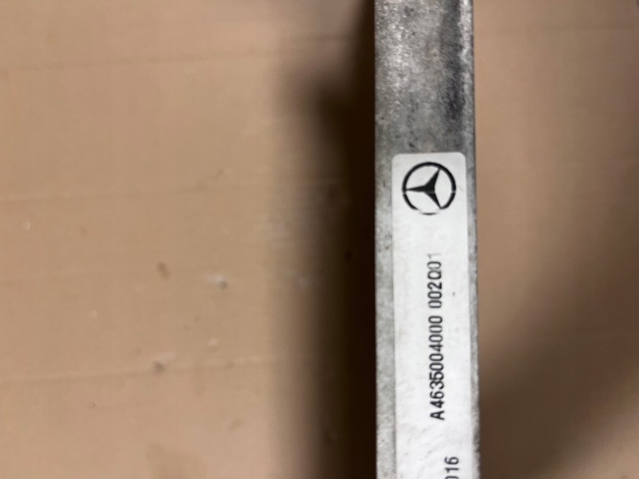 MERCEDES G CLASSE DANS 463 LIFT RADIATEUR CLIMATISATION A4635004000
