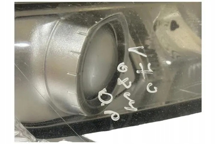 PHARE DROITE AVANT VOLVO V70 II (SW) 6333200001 2.0L GASOLINE 132KW 2009