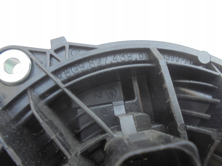 POIGNÉE EMBLÈME LOGO SERRURE COUVERCLES DE COFFRE VW GOLF VII 5G9827469D SLASK PARFAIT