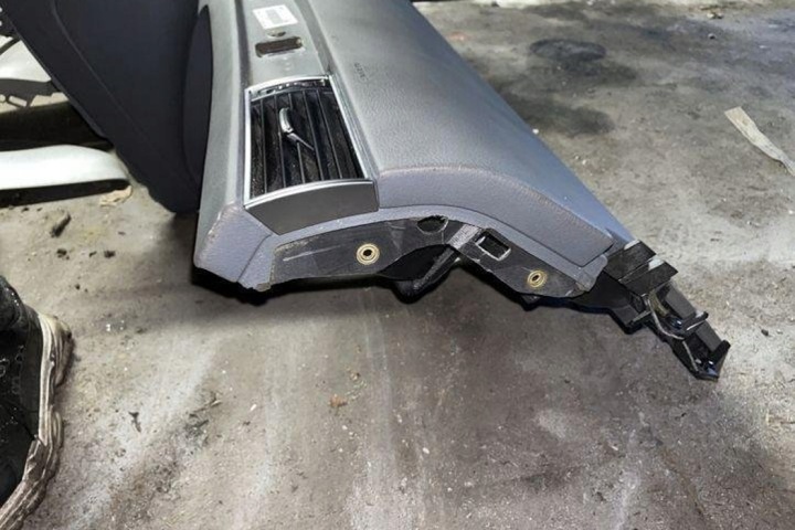 TABLEAU DE BORD COCKPIT AUDI A6 AVANT (4F5, C6) 4F1857041R 2.0L DIESEL