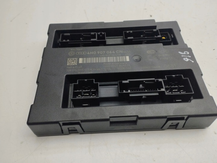 AUDI A7 S7 4G 2013 MODULE CONTRÔLEUR CONFORT