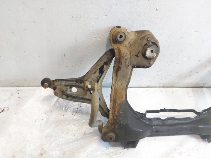 BERCEAU CHÂSSIS CHÂSSIS TRAVERSE POUTRE CHÂSSIS MOTEUR AUDI 80 B4 (8C2, 8C5) 1.9 D