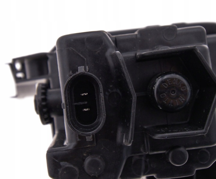 PHARE ANTIBROUILLARD VERS SUBARU OUTBACK 2020- 84501AN010