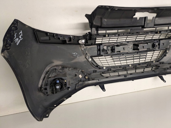 PARE-CHOCS AVANT PEUGEOT 208 I LIFT 2015-2019