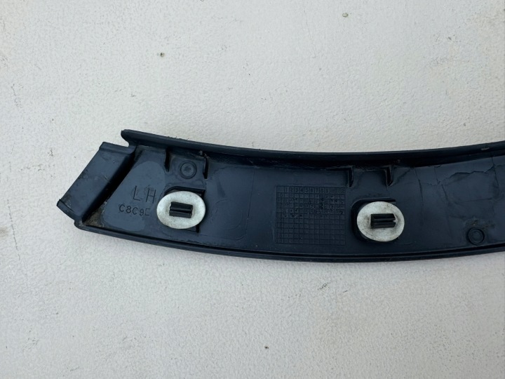 LAND ROVER EVOQUE L538 MOULURE PROTECTION GAUCHE GAUCHE ARRIÈRE GARDE-BOUE BJ32-16A333-AC