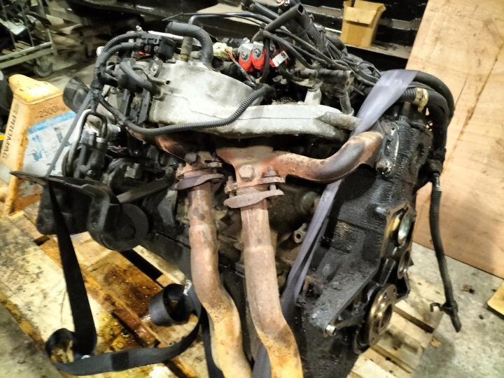 MOTEUR JEEP GRAND CHEROKEE WJ 4.0